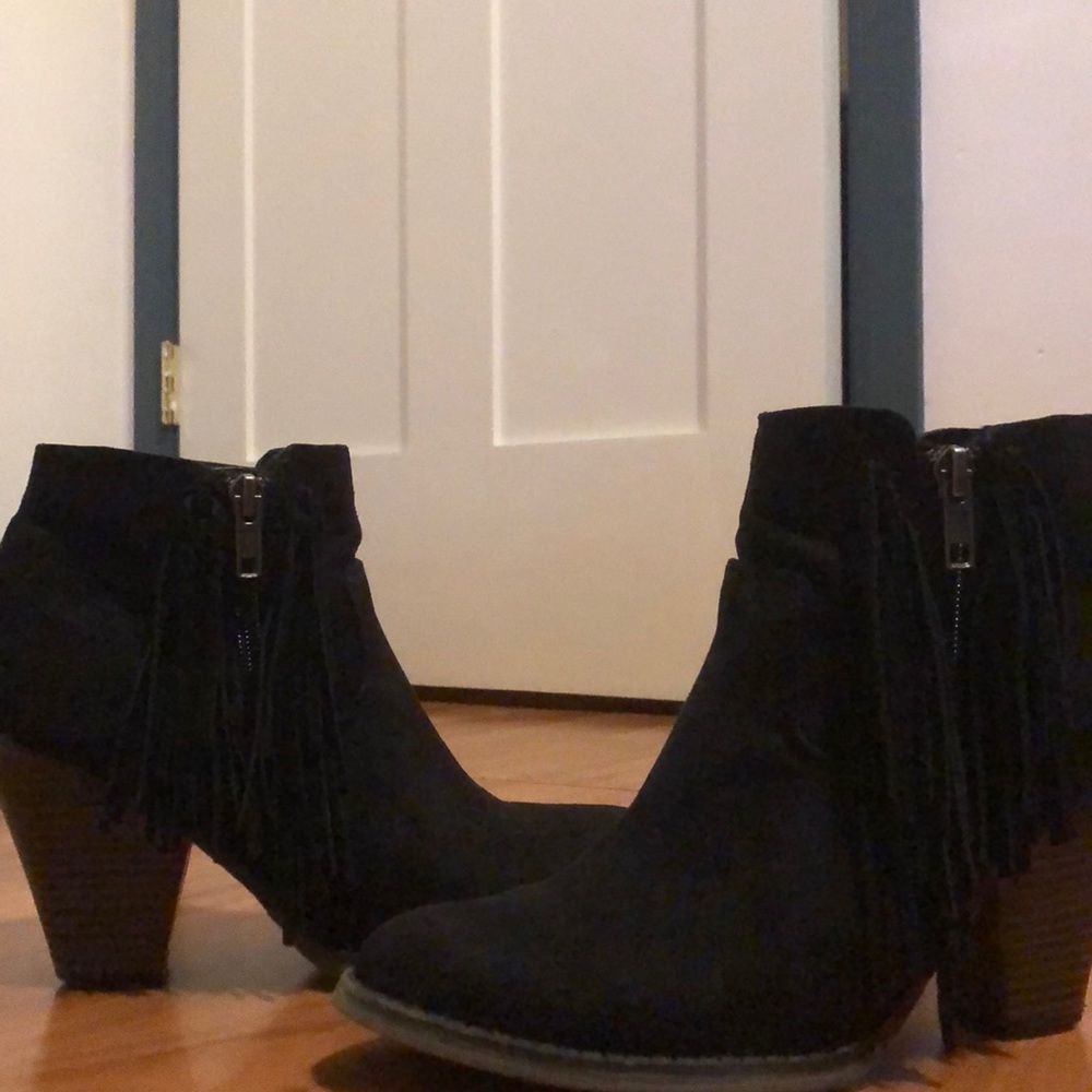 Frayed booties!